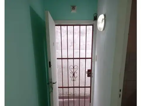 Depto Tipo Casa en Venta de 2 ambientes