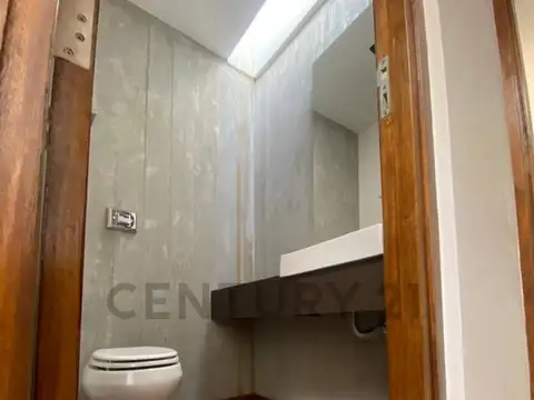 Casa en Venta en Club Miralagos, USD 390.000