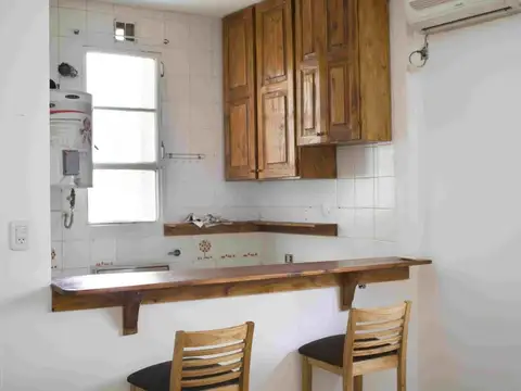 Presidente José Evaristo Uriburu 1100