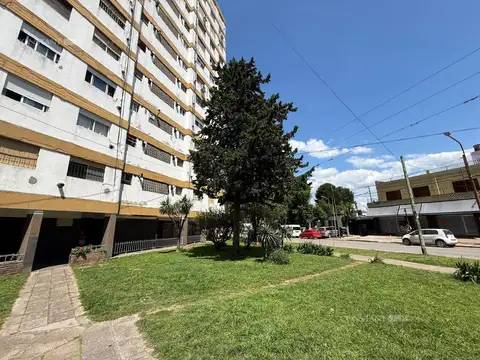 Departamento en venta de 2 dormitorios en Villa Elisa