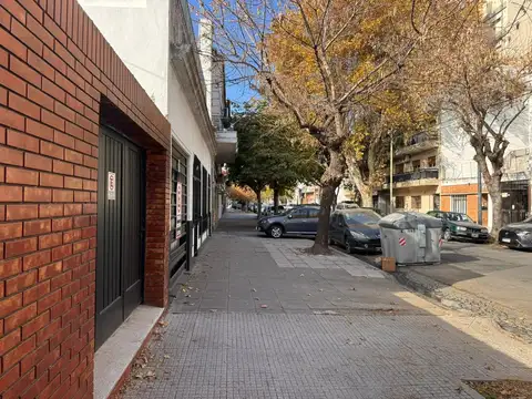 Depto Tipo Casa en Venta con 1 cocheras