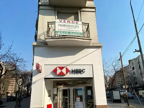 Av. Regimientos de los Patricios y Av. Martin García