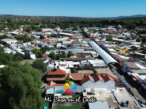 Av. Techada Galería Comercial - Paseo de Compras