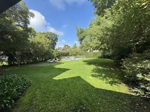 Hermosa Casa En Barrio Cerrado Los Plátanos