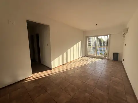 Departamento en Venta en Villa del Parque, USD 130.000