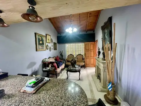 Depto Tipo Casa 4 ambientes con 1 baño
