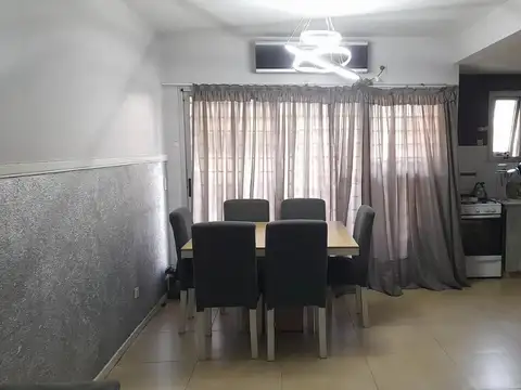 Sanabria 2600, Piso 2