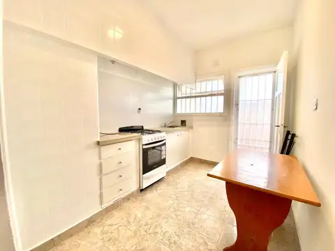 Depto Tipo Casa en Alquiler al Noroeste