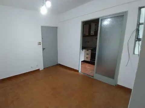 Departamento en Alquiler 50 años