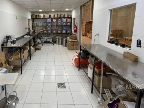 Galpon en Venta en Benavidez, USD 350.000