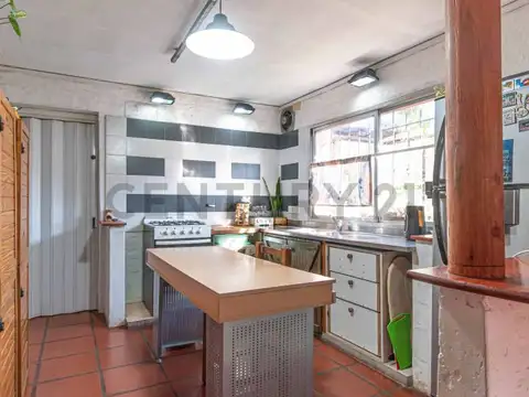 Casa mas departamento en Beccar San Isidro