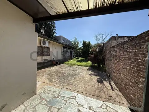 ALFREDO PALACIOS 2400, Piso 0