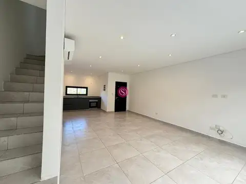 Departamento en Alquiler de 4 ambientes