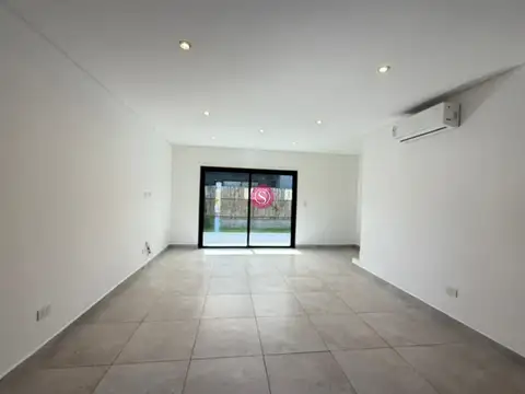 Departamento en Alquiler de 3 dormitorios