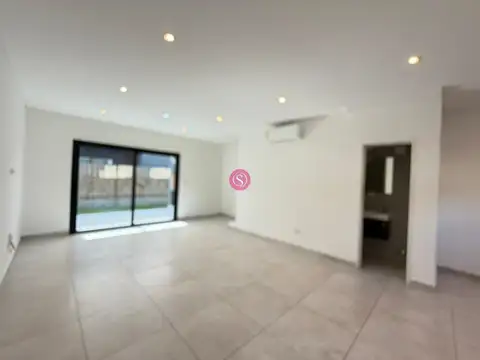 Departamento en Alquiler en El Aljibe, USD 800