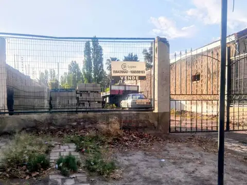 Se vende terreno. Lujan. Carrodilla