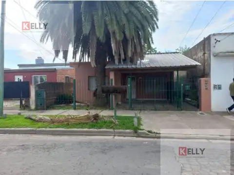 Dos casas | Venta | 3 dorm. | 2 dorm. | Lote 500 m2| Pilar Centro
