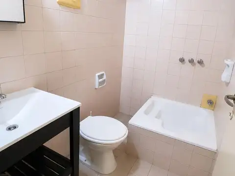 Departamento en Alquiler en La Plata, $ 320.000