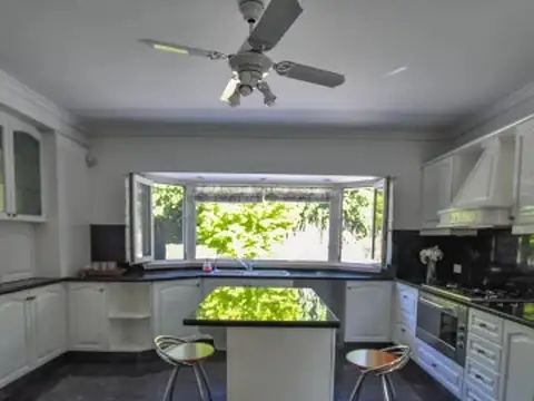 Casa en Venta de 5 dormitorios