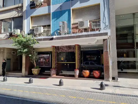 San Martín al 900