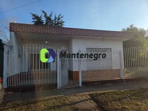 Casa en Venta en Berazategui, USD 60.000