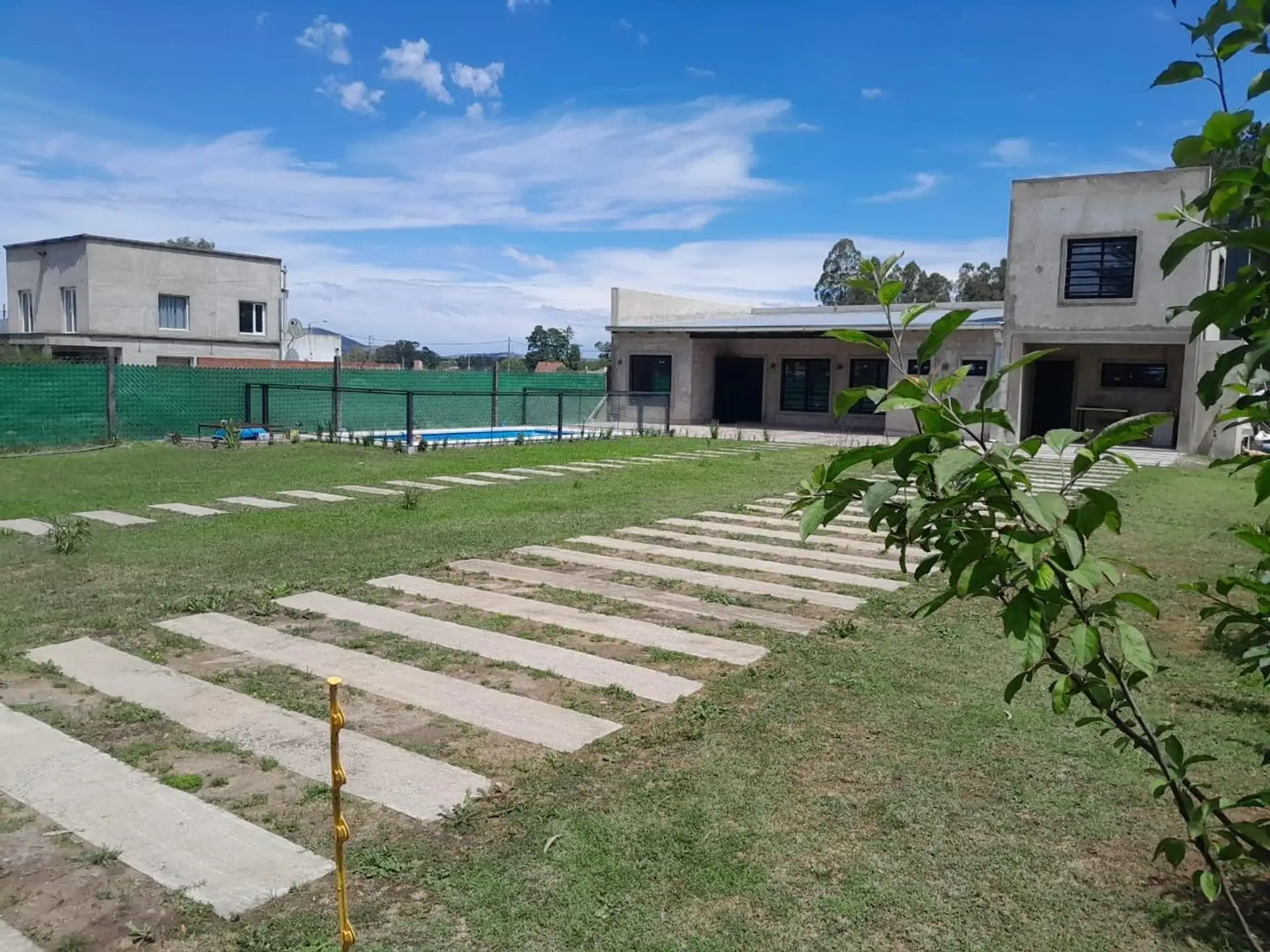 Casa quinta 2 amb, 180m² con salón para eventos