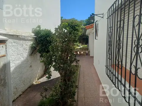 Casa en Venta al Oeste