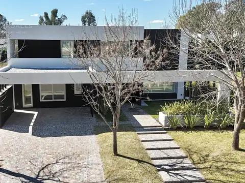 Casa en Alquiler de 3 dormitorios