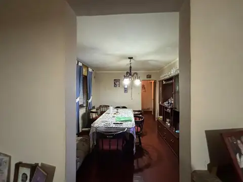 Depto Tipo Casa en Venta de 4 ambientes