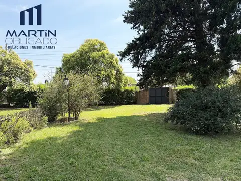 Venta de casa quinta en Paso del Rey