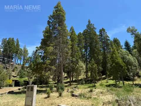 Terreno en venta de 896m2 en barrio privado Bariloche - km 6