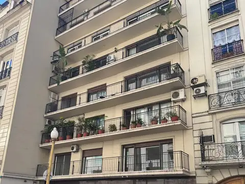 importante  Semi piso en Venta en Recoleta