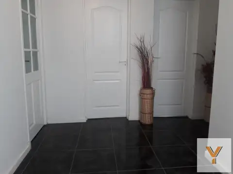 Casa en venta - 4 Dormitorios 2 Baños - Mar del Plata