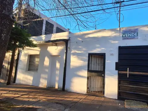 Casa en Venta! Cerca de Av. 25 de Mayo