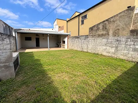 Venta - Casa a Refaccionar - Santa Fe