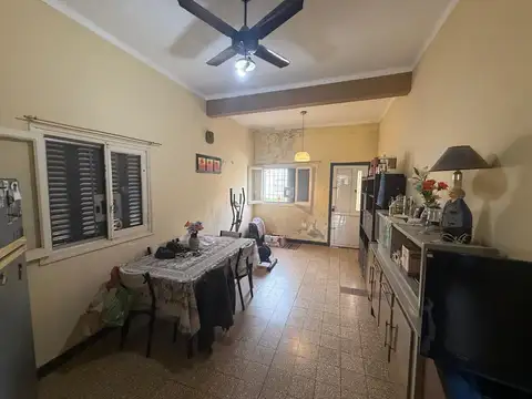 Venta - Casa a Refaccionar - Santa Fe