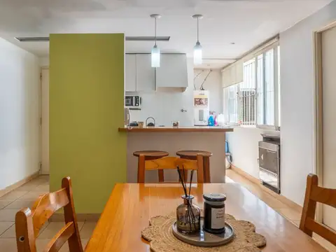 Avenida Coronel Díaz 1400