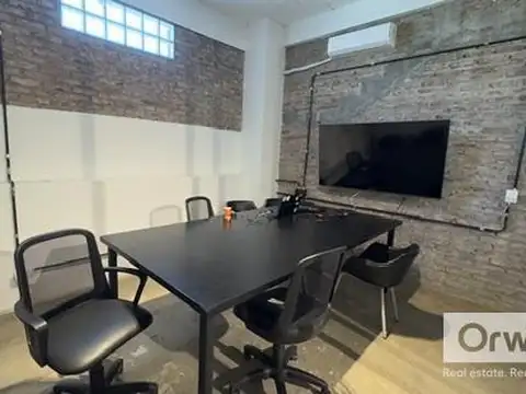 Impecable Edificio Comercial en VENTA Paternal