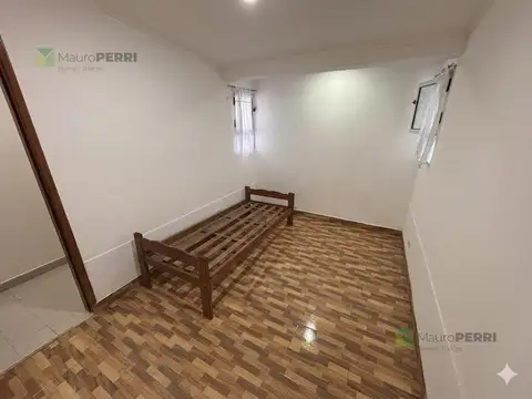 Depto Tipo Casa en Alquiler en La Plata, $ 450.000