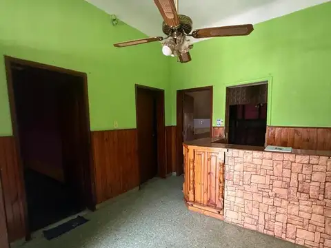 Casa 3 ambientes con 1 baño