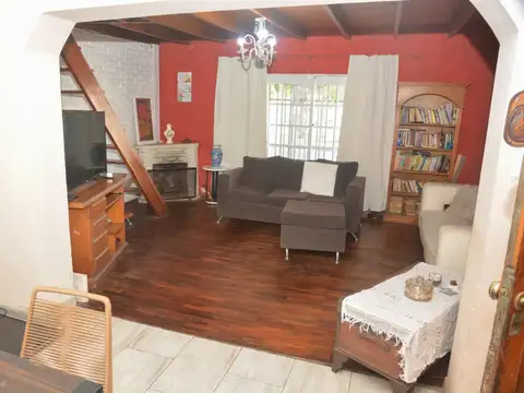 Casa en Venta con 1 cochera