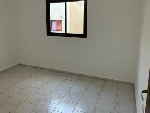 Departamento en Alquiler en Centro, $ 450.000