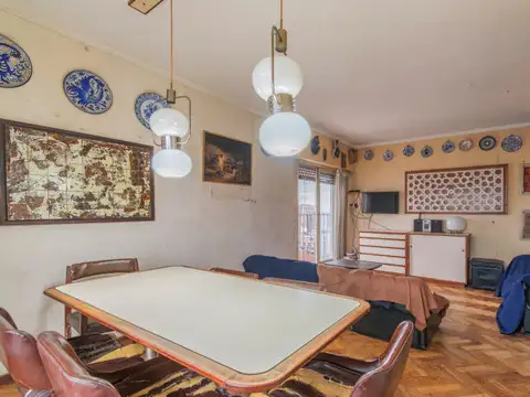 Departamento 4 ambientes con 2 baños