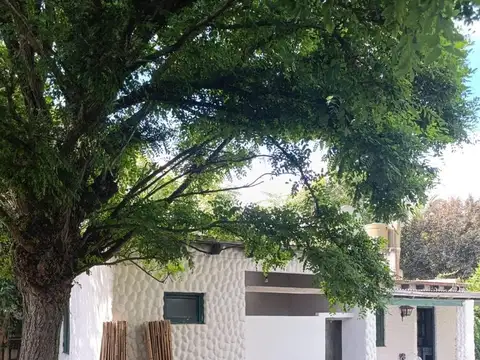 Casa en alquiler - 1 Dormitorio 1 Baño - Camet