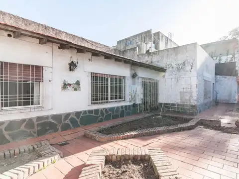 VENTA P.H. 2 dorm. patio,parrilla, terraza propia.