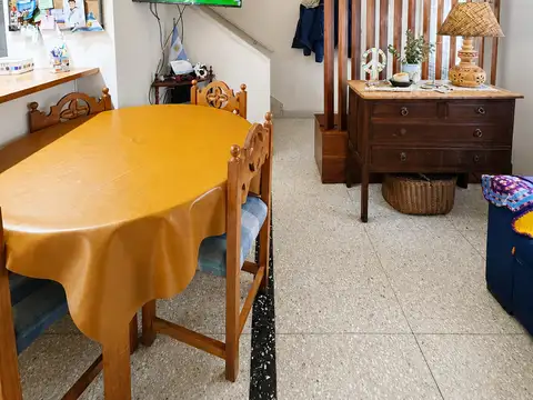 Depto Tipo Casa en Venta de 3 ambientes