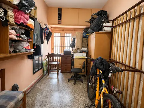 PH de 3 ambientes con  garage ,quincho y terraza