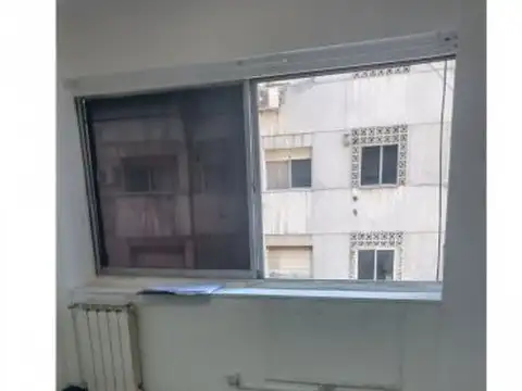 Uruguay 300, Piso 6