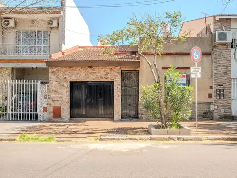VENTA CASA MULTIFAMILAR   3 AMB + PH 3 AMB+COCHERA