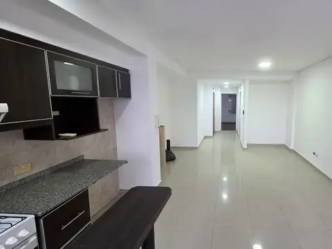 DEPARTAMENTO EN PLENO CORAZÓN DE BOEDO, 2 ENORMES AMB DE 50MTS CON BALCÓN ATERRAZADO
